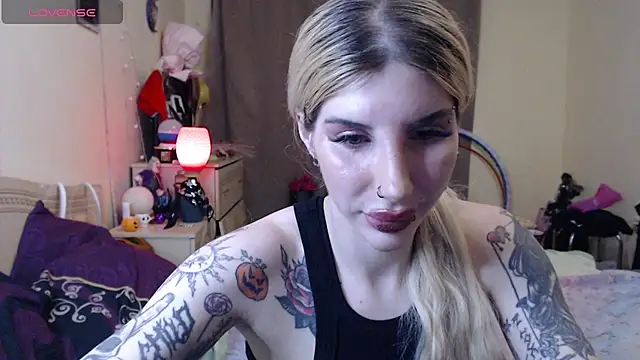 Webkamerová show BLACKPeonyy