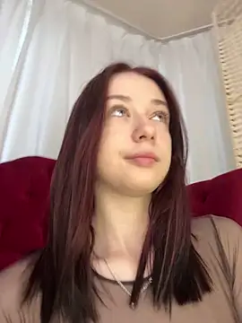 MiraXS XXX чат на живо