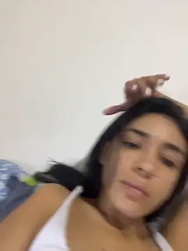 srta_luciana 即時 XXX 聊天