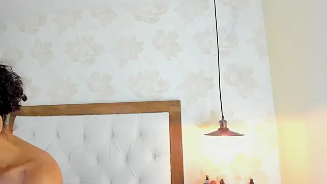 IRISCLARK1 – live chatrum