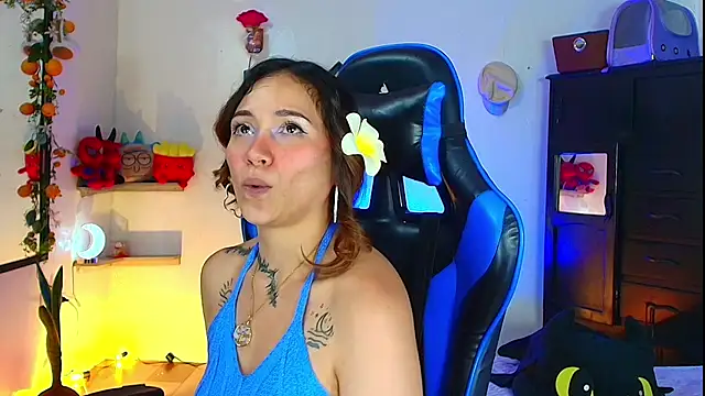 alisson_zafiro_のライブXXXチャット