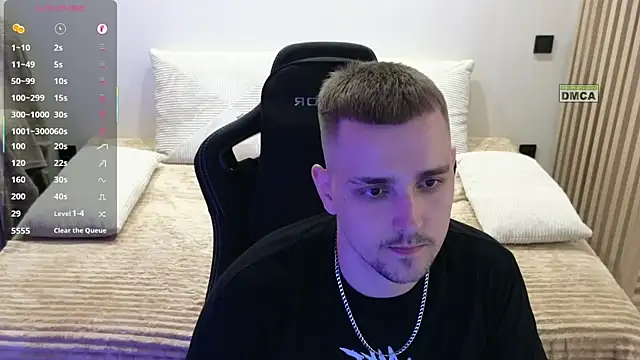 Chat +18 de Larstar01 ao vivo