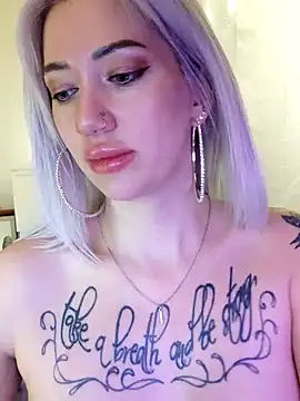 Gina-Lumara Webcam-Show
