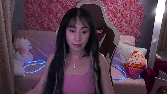 Chat XXX en directo de CarolinaaFoxyyy
