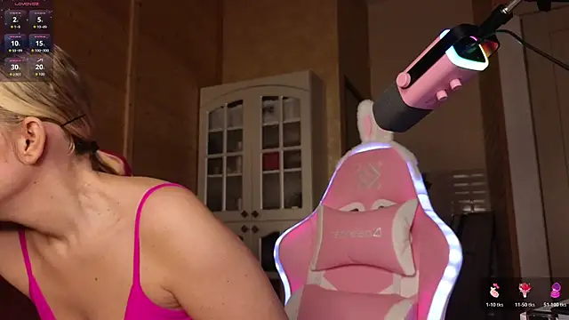 Lady_Shine's Live XXX Chat