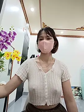 Emma_Linh 现场XXX聊天