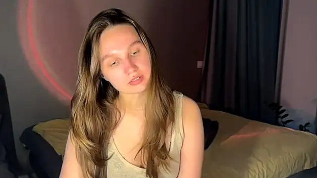 secretnaya_girl Adlı Modelin Canlı XXX Sohbeti