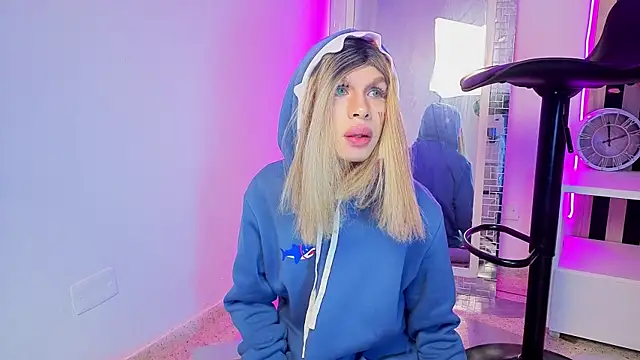 Nano_Kawaii webkamerás műsora