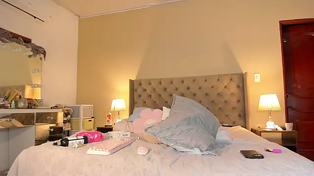 Jenna1_n Live XXX chat