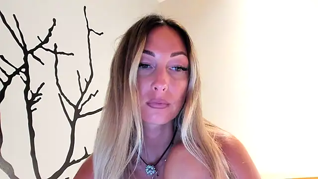 StarryHanna's Live XXX Chat