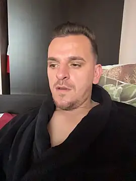 Huge_cock22cm Webcam-Show