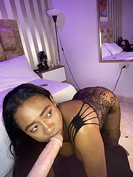Živý XXX chat amara_queen_