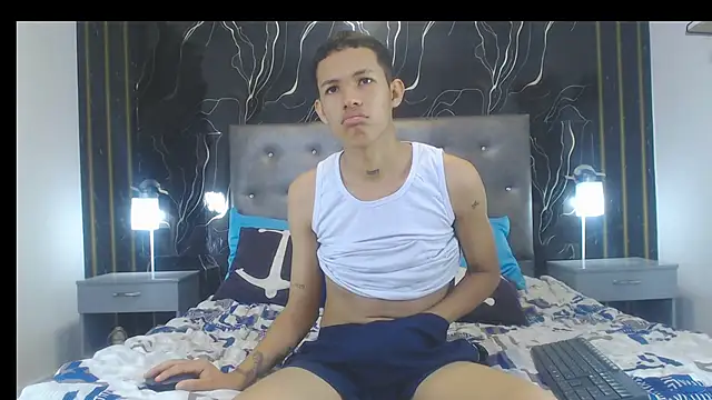 Chat XXX en directo de PhillipCox