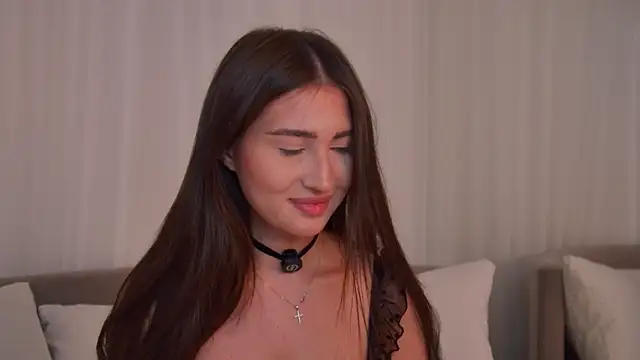 LisaDeviss Chat XXX in diretta