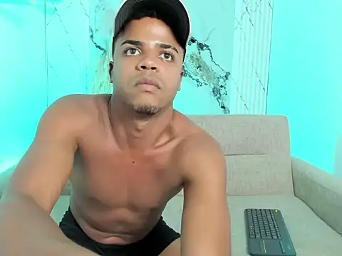 Chat XXX ao vivo de TaylorClay_