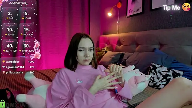 Lesi_Moonie01 élő XXX-chatje