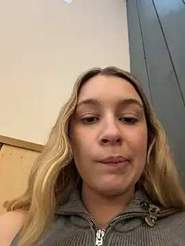 SashaCatt's Live XXX Chat
