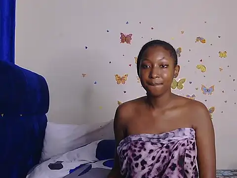 KittyKissess – webcam-show