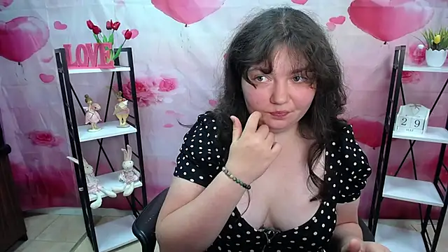 Chatroom XXX en direct de NeonilaLisova