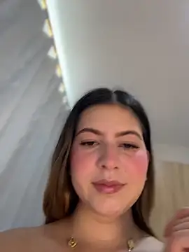 دردشة naughty__angel الجنسية المباشرة