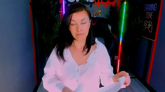 AnaMills Chat XXX in diretta