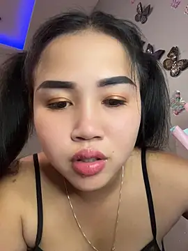 โชว์เว็บแคมของ Bella_nasty69