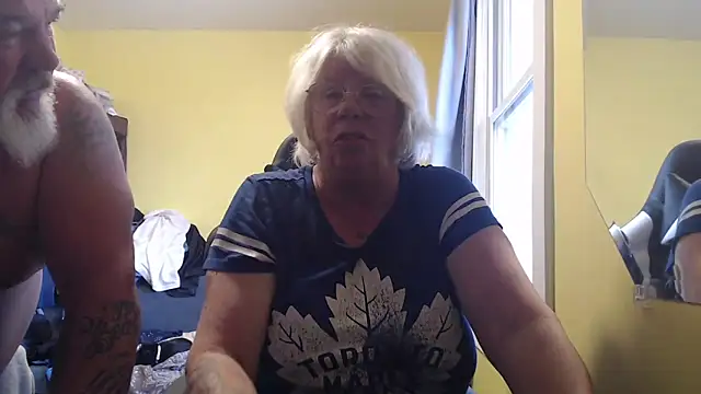 canadiancougar1965 Chat XXX live