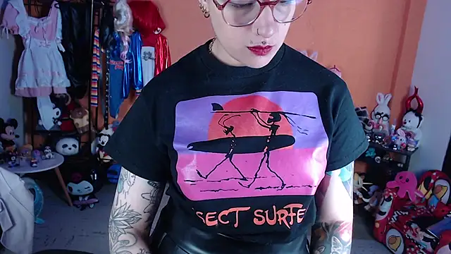 MissMiia2 – Naživo XXX chat