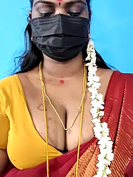 mayaa2u's Webcam Show