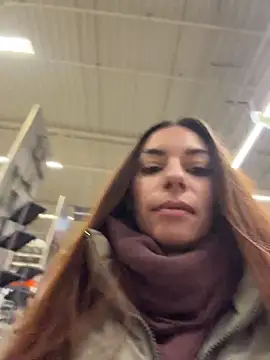Chat +18 de Amelie_Crosby ao vivo