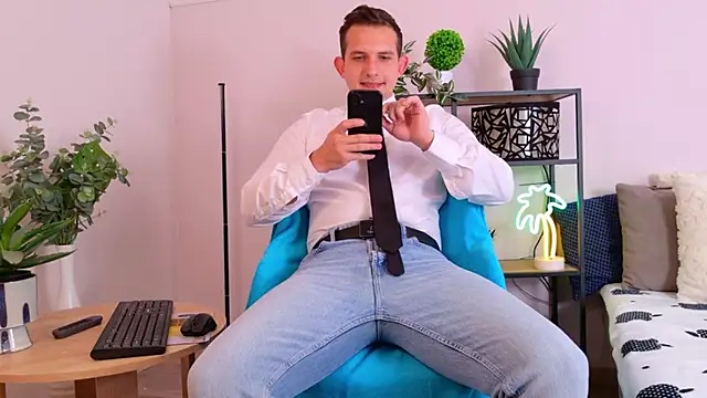 Jimmy_Doss Pertunjukan Webcam