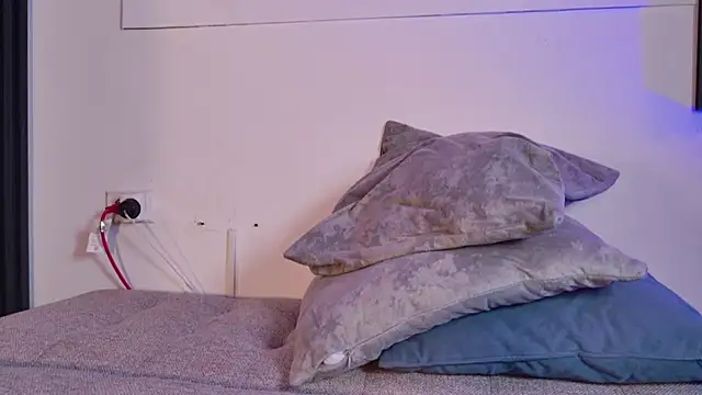 Chatroom XXX en direct de Sara_rosee_e