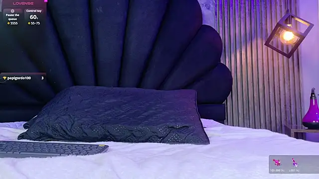 _charlotte_quee_ Live XXX-chat