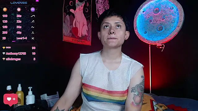 girl_intense444's Live XXX Chat
