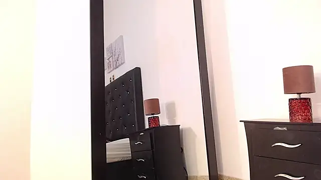 Czat XXX na żywo – MidnightBella_