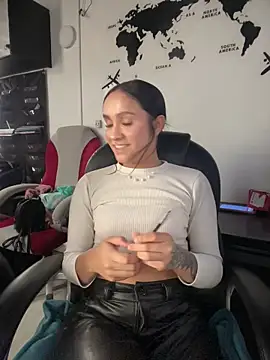 Sembang XXX Secara Langsung Isabella-Teen