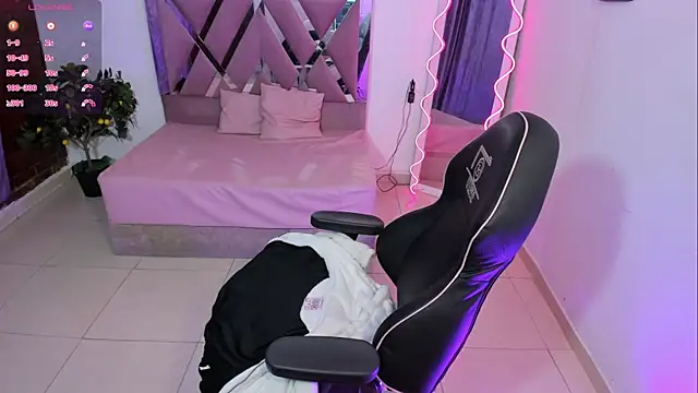 Cristy_tay Chat XXX live