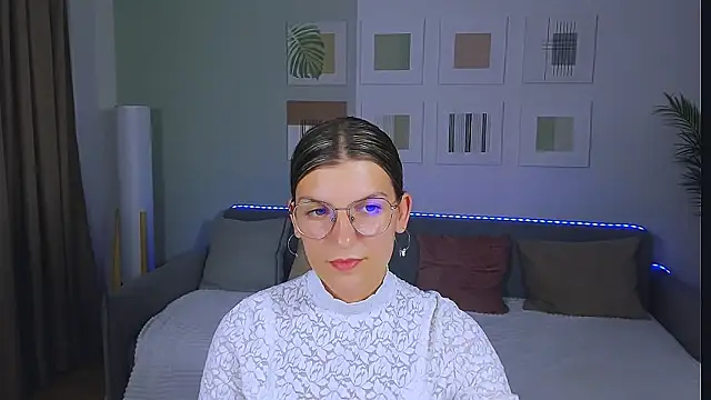 AnnaThorne élő XXX-chatje
