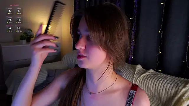 Онлайн чат XXX ClarineCasebolt