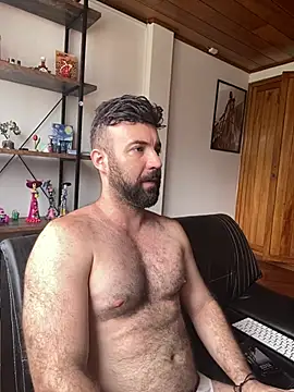 Pertunjukan Kamera Web ADONIS_ART01