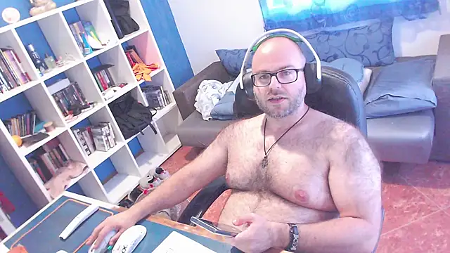 ravingr4d4 Adlı Modelin Canlı XXX Sohbeti