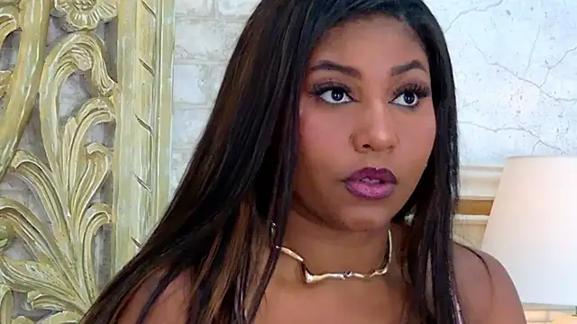VanessaGlenn XXX чат на живо