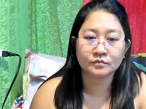 CHUBBY_ANGEL09's Live XXX Chat