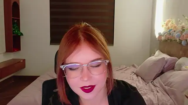 Lilith_Bonheur live XXX chat