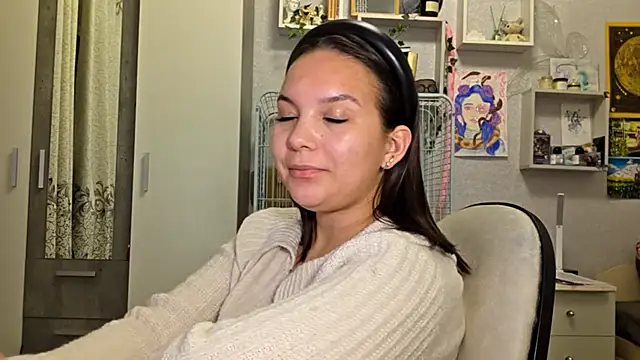 AtticNobel's Live XXX Chat