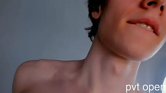 Chat XXX Live gilded_trace