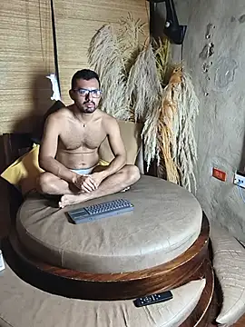 JacobWestt élő XXX-chatje