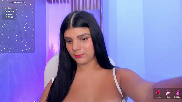 הופעת וובקאם של PauliinaBelle_