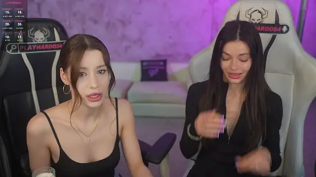 Chat XXX en directo de Selena_Glow