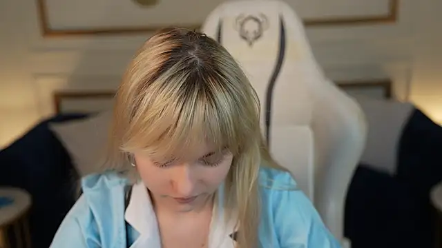 Ava_kiss054 XXX чат на живо